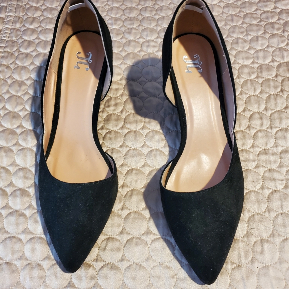 Black Wedges